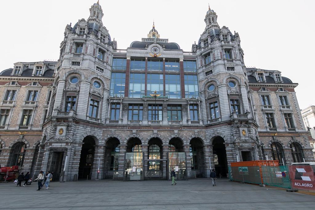 Renovated Apartment In Antwerp City Center Eksteriør billede